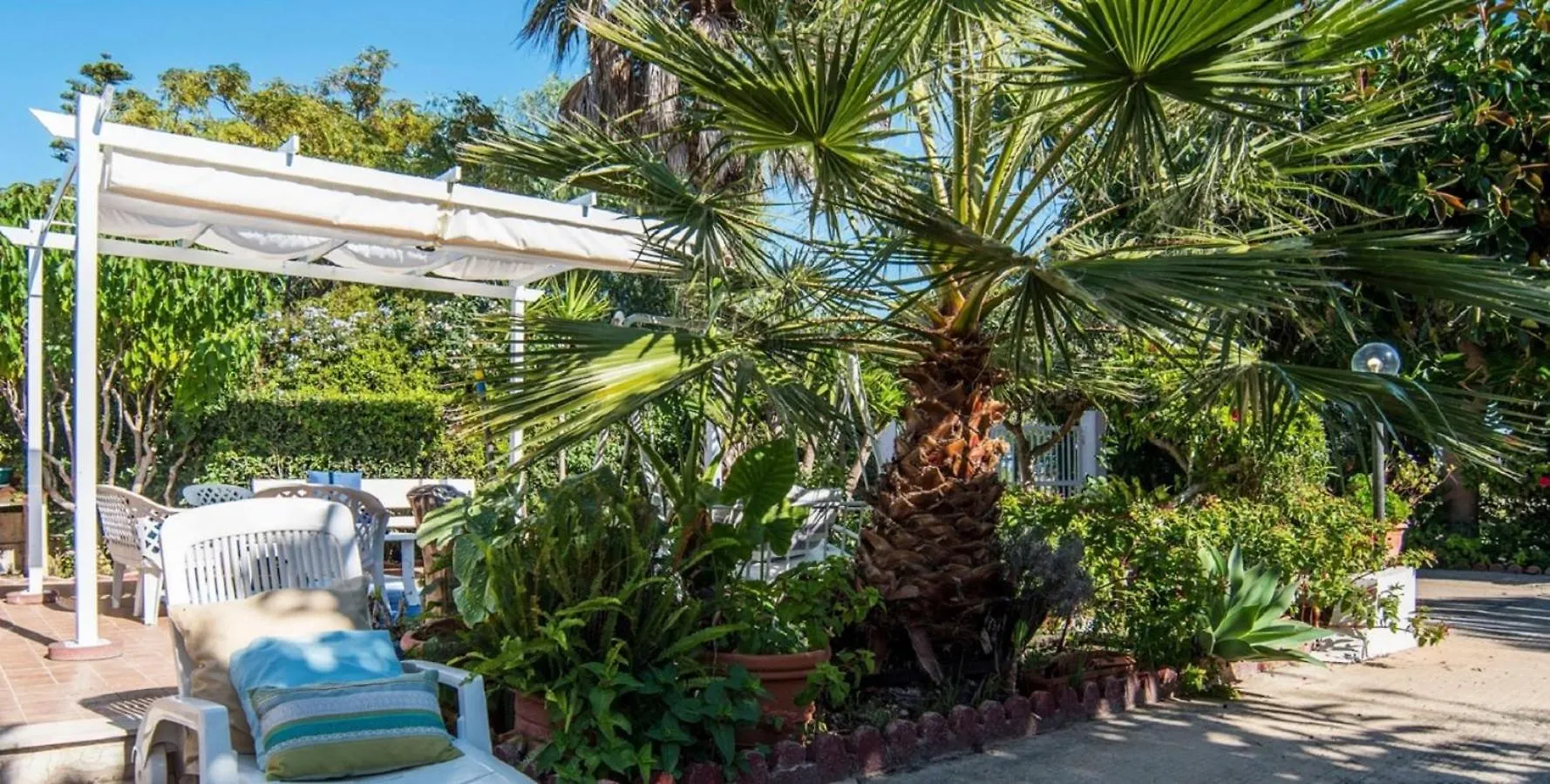 Appartamento Romantic House Terrazza Vista Mare Santa Maria del Focallo Italia