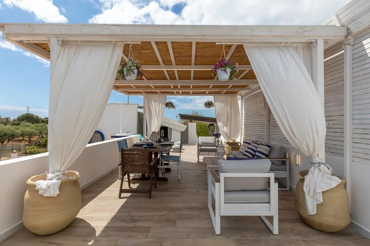 Romantic House Terrazza Vista Mare 0*, Santa Maria Del Focallo Italy