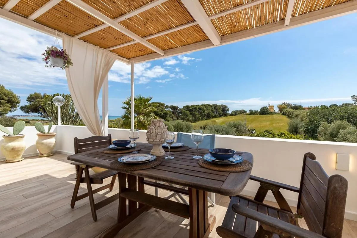 Romantic House Terrazza Vista Mare 0*, Santa Maria Del Focallo