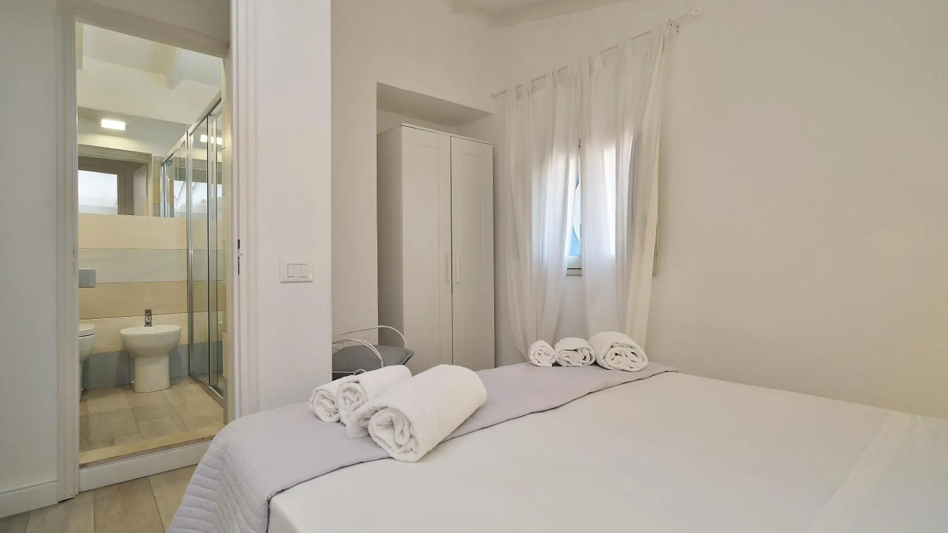 公寓 Romantic House Terrazza Vista Mare 圣玛丽亚德尔法加洛